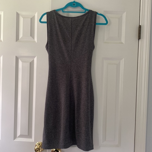 Club Monaco midi Wrap in front dress Grey size S - Picture 4 of 4
